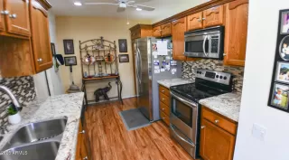 Photo #1: 6933551 Listing 