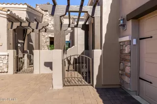 Photo #5: 6933788 Listing 