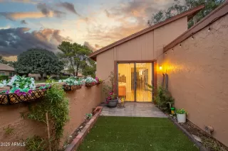 Photo #1: 6934050 Listing 