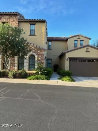 Photo #1: 6934179 Listing 