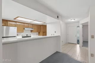 Photo #1: 6934887 Listing