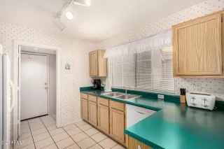 Photo #6: 6934913 Listing 