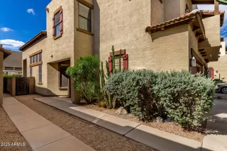 Photo #2: 6934972 Listing 