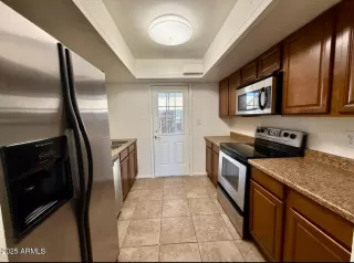 Photo #3: 6935029 Listing