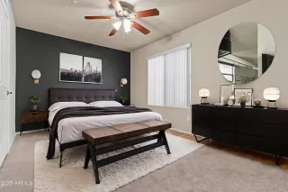 Photo #4: 6935058 Listing