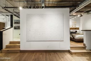 Photo #2: 6935226 Listing