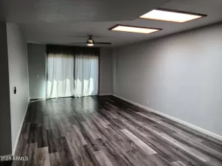 Photo #5: 6935457 Listing 