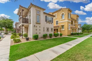 Photo #4: 6935488 Listing 