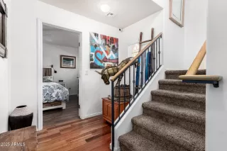 Photo #6: 6935488 Listing 