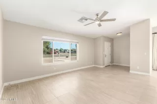 Photo #5: 6935489 Listing 