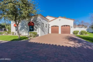 Photo #1: 6935984 Listing 
