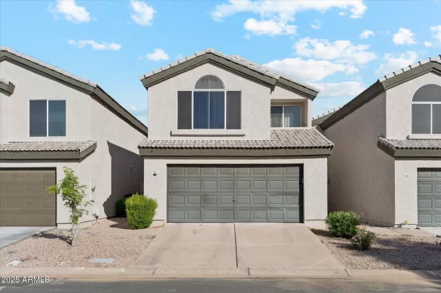 MLS: 6936160 Condo For Sale