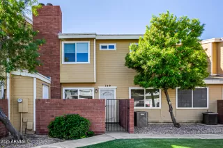 Photo #1: 6936191 Listing 