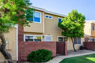 Photo #3: 6936191 Listing 
