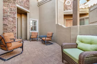 Photo #5: 6936414 Listing 