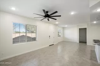 Photo #3: 6936560 Listing 