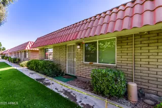 Photo #2: 6936728 Listing 