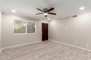 Photo #4: 6936728 Listing 