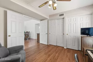 Photo #5: 6936849 Listing 