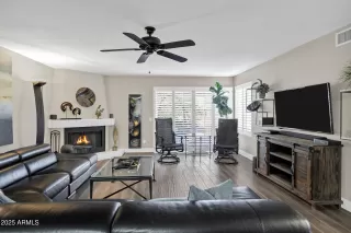 Photo #3: 6936871 Listing 