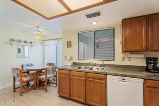 Photo #3: 6937039 Listing