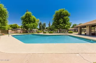 Photo #2: 6937439 Listing 