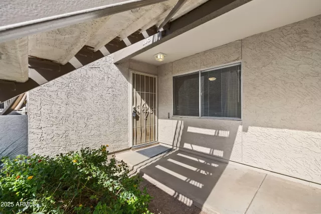 MLS: 6937455 Condo For Sale