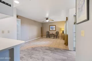 Photo #6: 6937455 Listing
