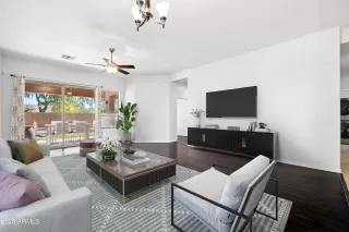 Photo #5: 6937611 Listing