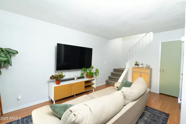 MLS: 6938082 Condo For Sale