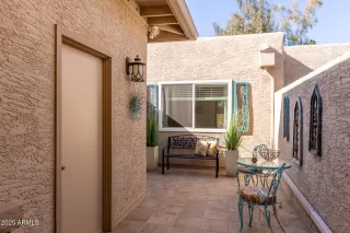 Photo #4: 6938259 Listing 