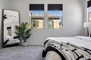 Photo #2: 6938376 Listing