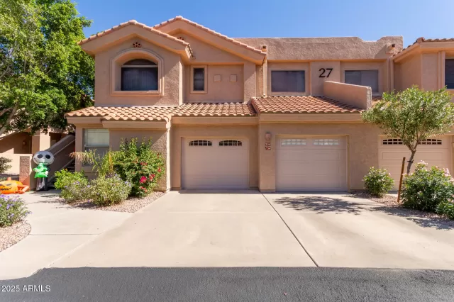 MLS: 6938495 Condo For Sale