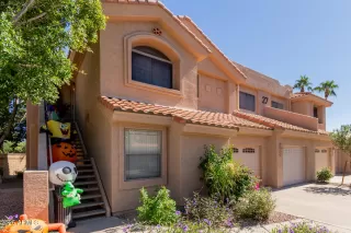 Photo #3: 6938495 Listing