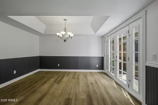 Photo #2: 6938630 Listing