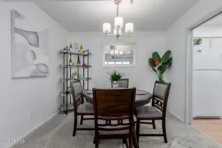 Photo #6: 6938900 Listing