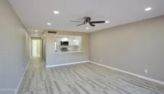 Photo #3: 6938945 Listing