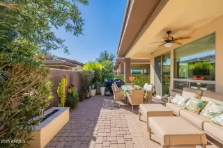 Photo #1: 6938947 Listing 