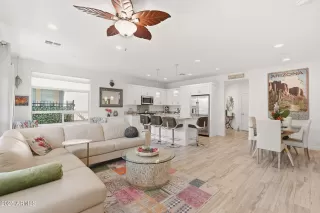 Photo #2: 6938947 Listing 