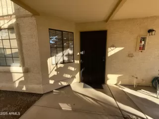 Photo #6: 6939328 Listing 