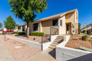 Photo #3: 6939387 Listing 