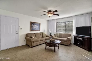 Photo #6: 6939627 Listing 