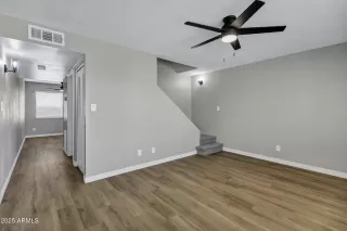 Photo #3: 6939643 Listing