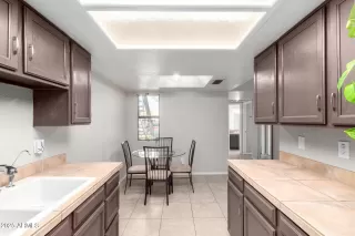 Photo #4: 6939856 Listing 