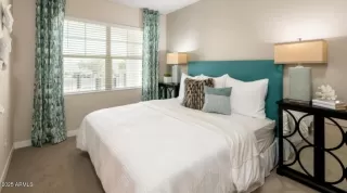 Photo #6: 6940397 Listing