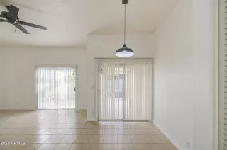 Photo #3: 6940845 Listing