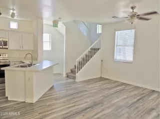 Photo #6: 6940846 Listing