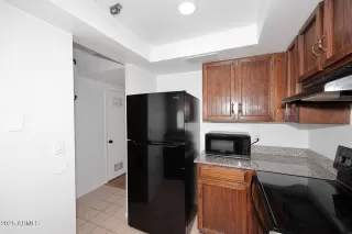 Photo #6: 6940923 Listing