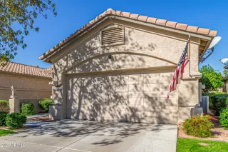 Photo #2: 6941132 Listing