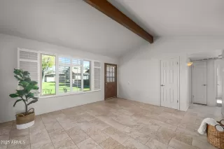 Photo #1: 6941276 Listing